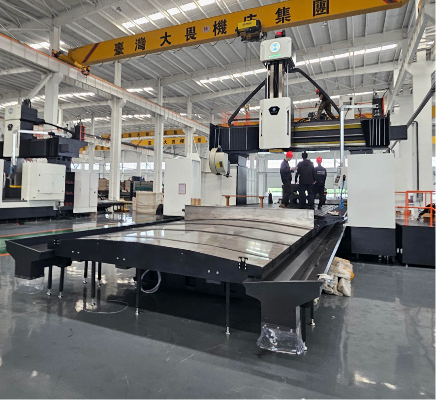 table moving type large square ram portal milling machines